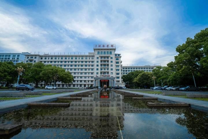 軍區(qū)社區(qū)湖南賓館園林景觀(guān)建設(shè)項(xiàng)目